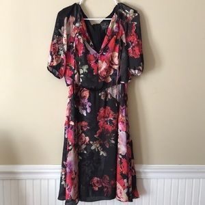Silk Adrianna Papell dress size 8 US.